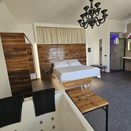 Dada Suites And Sea San Salvo Kültér fotó