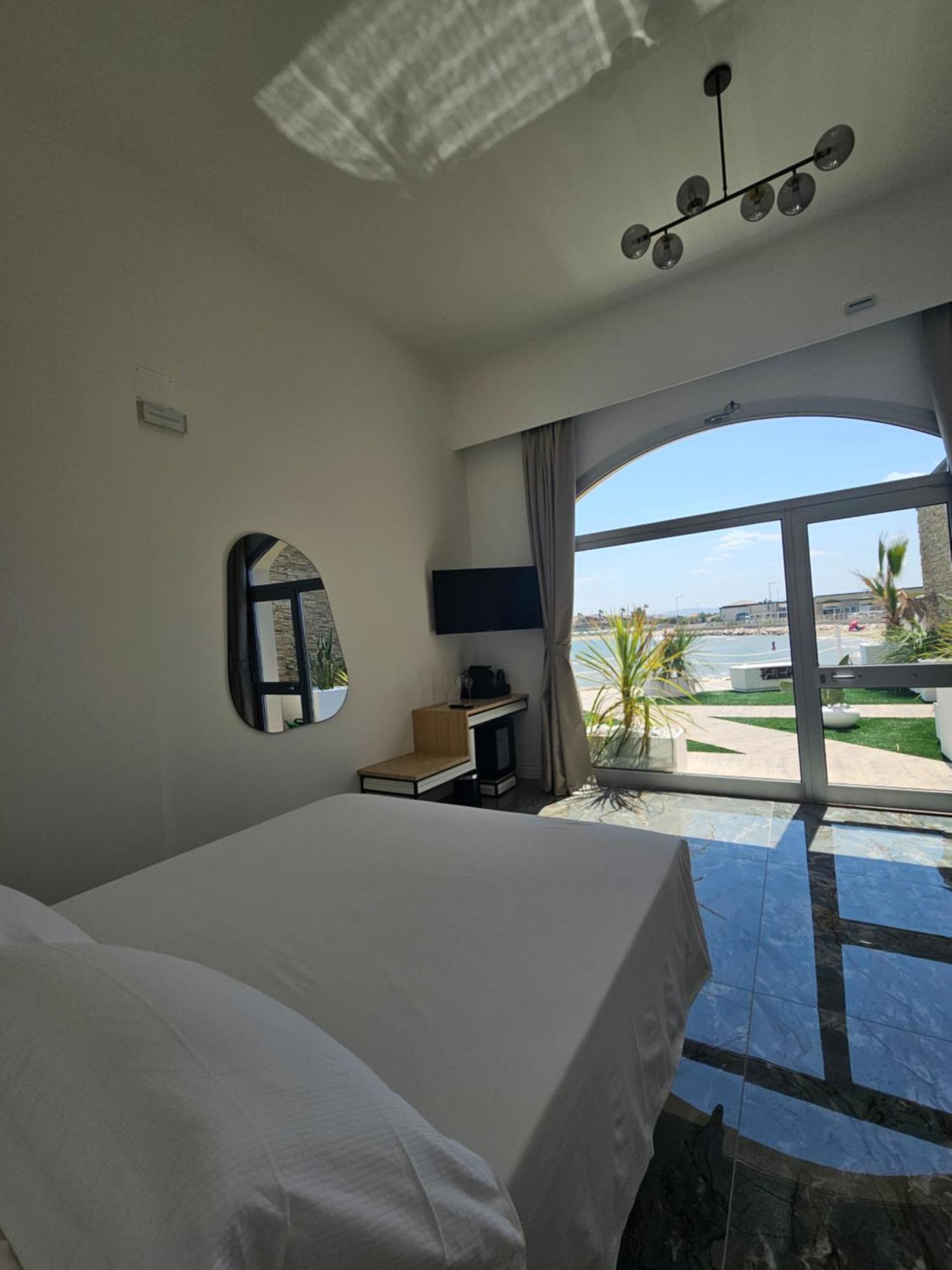 Dada Suites And Sea San Salvo Kültér fotó